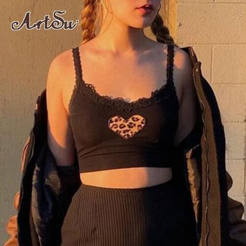 Artsu Heart Prrint Cute Vest For Women 2020 Cartoon Bear Printed Sexy Crop Top Summer Casual Xute Tops Friends Female T-shirt