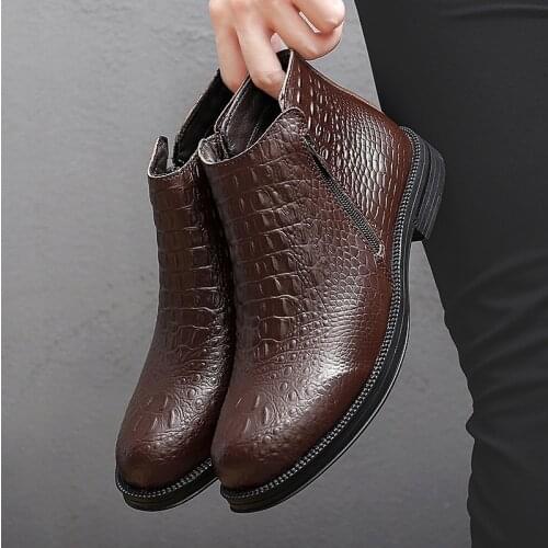 Classic Mens Chelsea Boots Large Winter Plush Mens Boots Fashion Outdoor Mens Leather Shoes Boots Outdoor Mens Martin Boots