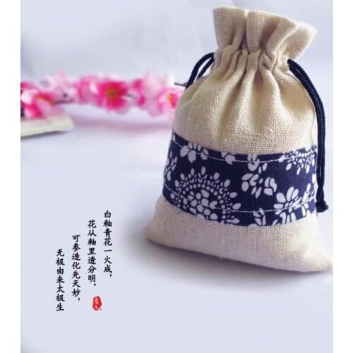 Wholesale 10pcs/lot 13.5cm*9.5cm Ethnic Chinese Style Blue and White Flower Jewelry Gift Bag Pouch Linen Drawstring Bag