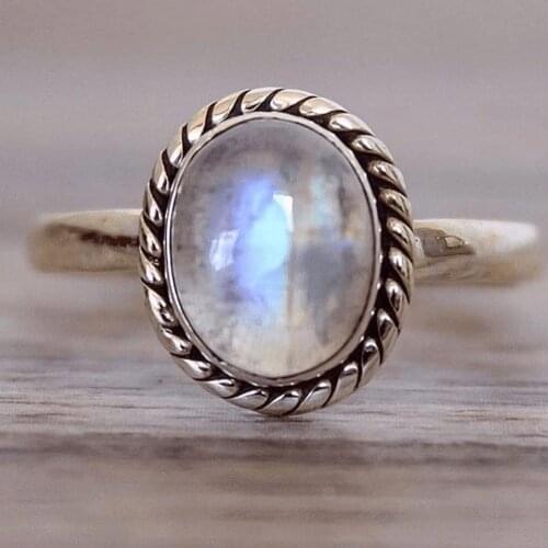 Vintage Retro Punk Style Silver Plated Rings for Women Wedding Party Jewelry Natural Moonstone Rings Fashion Silver Accessories