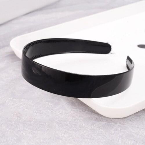 Simple Black Non-Slip Toothed Hair Band Wash Face Bangs Pressed Headband Ladies Plastic Hairpin Fashion Wave Hair Hoop Headwear