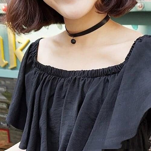 Choker Necklace Faux Leather Round Pendant Choker Chain Choker Collar for Women Girls Clavicle Necklace Jewellery Accessories