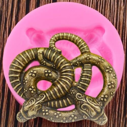 Intertwined Snakes Silicone Molds Fondant Cake Decorating Tools DIY Party Cupcake Candy Polymer Clay Chocolate Gumpaste Moulds