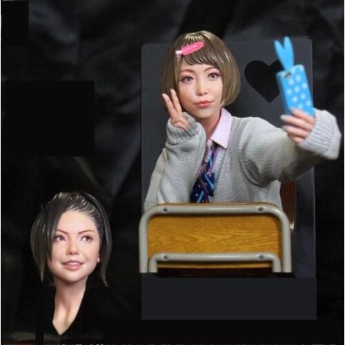 Assembly Unpainted Scale 1/20 45mm student girl looks in the mirror 45mm Historical toy Resin Model Miniature Kit