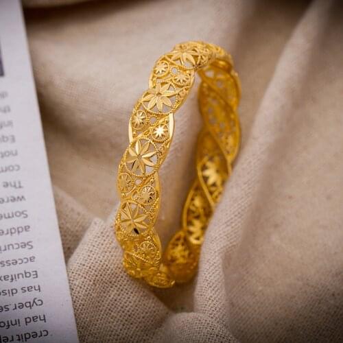 Baby Bangles Gold Color Arab Flower Bangle for 4-9 years Baby Kids Children Middle Eastern Gifts Baby Bracelet Jewelry Gift