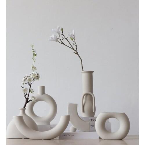 Nordic style ceramic vase for home decoration, white ceramic vase for craft decoration living room decoration vases ceramic vase