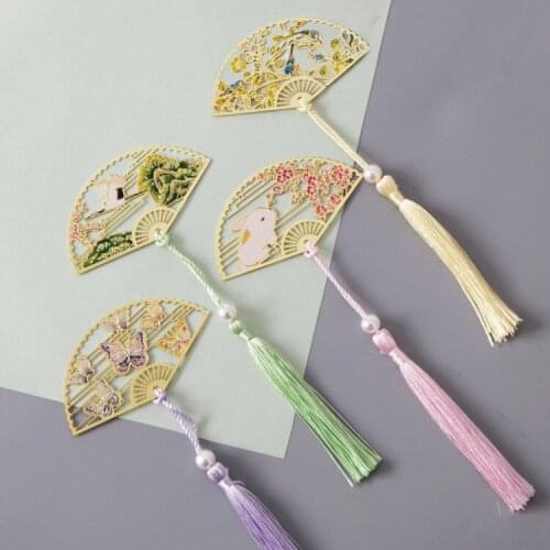 Chinese Style Folding Fan Shape Bookmarks Retro Metal Bookmark Tasseled Hollowed Book Clip Pagination Mark School Office Supply