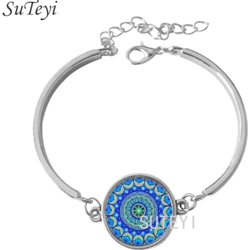 Suteyi Bracelets With Charms