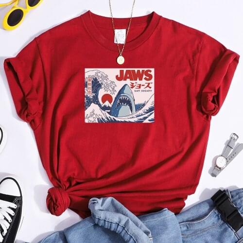 Shark Jaws In The Waves Printed womens Tees Shirts Street Fit Womenswear Large T Shirt Gothic Tops Summer Harajuku Women TShirt