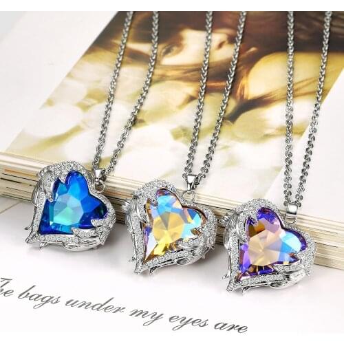 2021 New Necklace for Women Heart-shaped Pendant Rhinestone Temperament Angel Crystal Love Three-color Cubic Zircom Jewelry