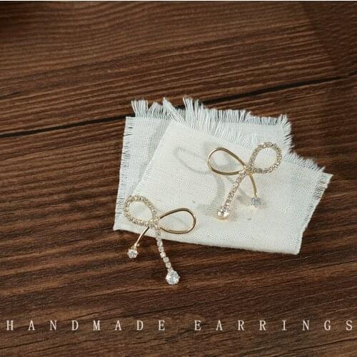 Stud Earrings for Women Fashionable Bow Earrings Light Luxury Exquisite Zircon Earrings Jewelry Accessories Wholesale