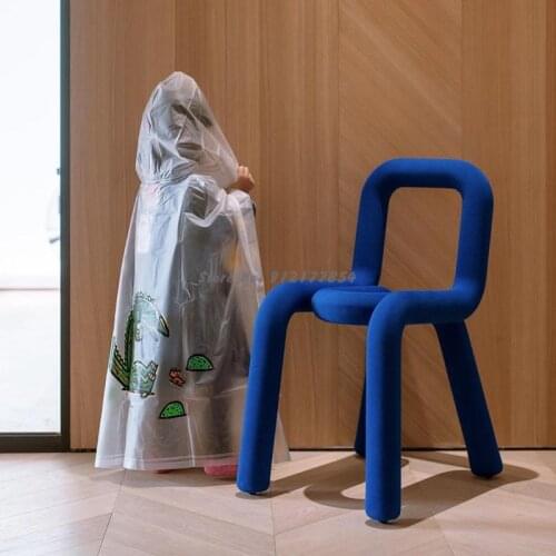 Ins designer art modern minimalist personality dining chair creative backrest chair net red makeup special-shaped elbow chair