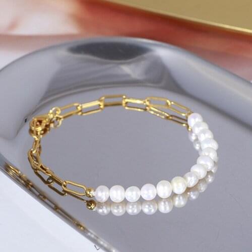 Simple pearl chain stitching fashion clavicle chain