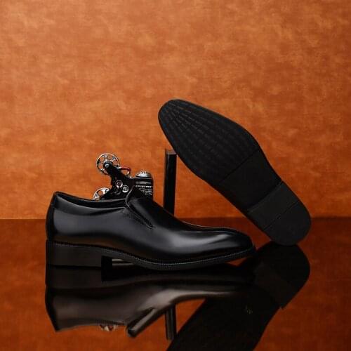 Shoe sapato casual 2020 leather fashion hombre leisure sport black men cuero for mens zapatos male shoes safety sale Mens de