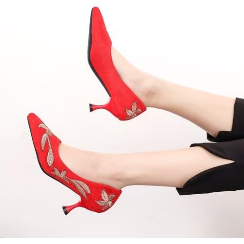 Spring autumn new Korean version pointed lady sexy high heels black with thick with wild single shoes women shoes W32-09