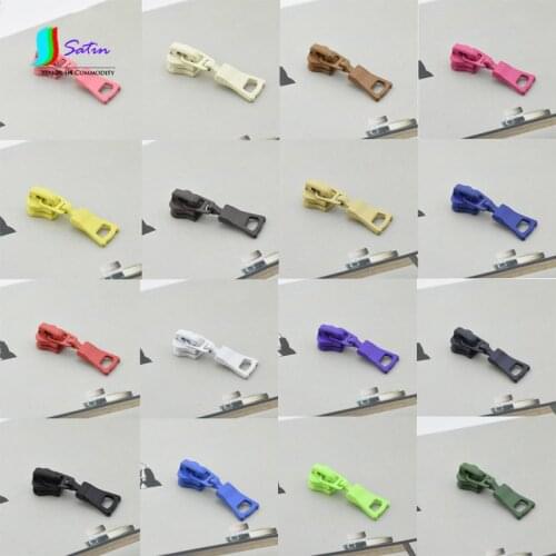 16 Colors 5# Resin Thickening Zipper Head with Lock,DIY Bag Sewing Zipper Puller,Clothes Accessory 5# Resin Zipper Slider S0616H