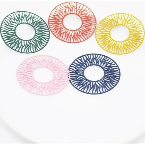 20pcs/Lot New Arrival Lacquer Red Yellow Pink Color Thickness 0.3mm Bracelet Earring Necklace Charms High Quality