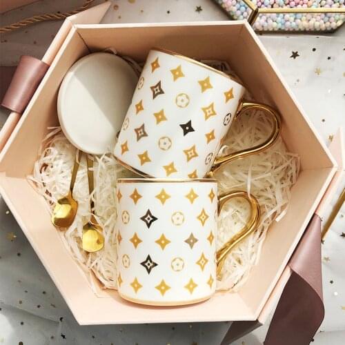 Nordic Ins Gold Circled Mug With Lid Spoon Light Luxury Creative Personality Trendy Water Cup Household Ceramic Coffee Mug