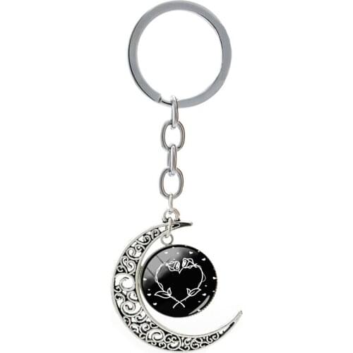 Line Heart With Black Background Simple Pictures Key Holder Moon Shaped Design Glass Cabochons Lovers Keyring