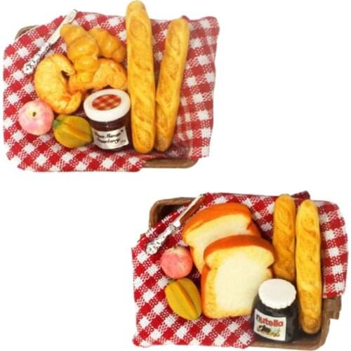 Miniature Wood Kitchen Children Play House Toy Dollhouse Food Bread Cooking Board for 1/12 Doll house Or Doll Accessories