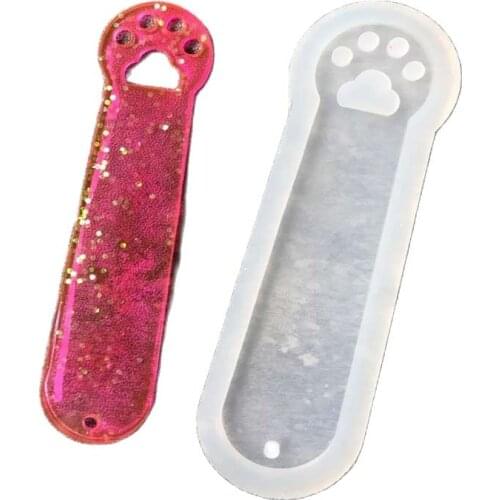 Cat Claw Shape Bookmarks Silicone Mold DIY Necklace Pendan Molds Mobile Phone Epoxy Tools Chocolate Cake Decorating Mould H138