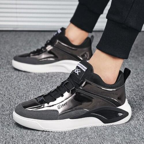 Stylishsport men 2020 casual shoe Casual slip fashion sports leisure hot black shoes Light leather mens Men on new Shoes for