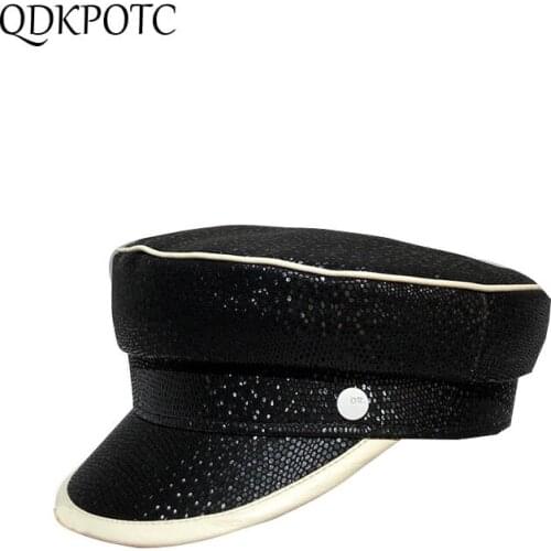 2021 Hat New Women Autumn Lmitation Fish Skin Military Hats Fashion Europe America Simplicity Hemming Flat Top Cap QDKPOTC