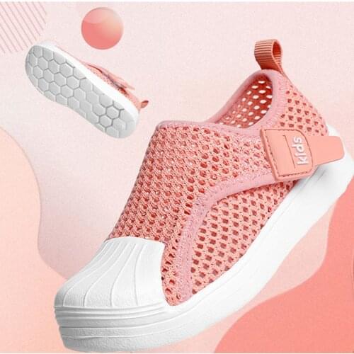 Water Sport Shoes for Kids Mesh Breathable Beach Shoes Boy Outdoor Barefoot Non Slip Upstream Shoes Girls Quick-Dry Children