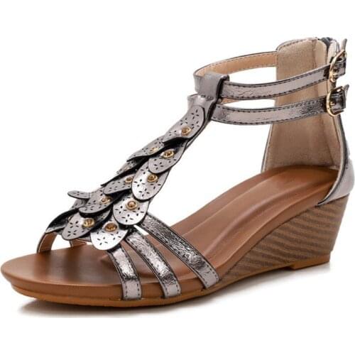 "Women 's new wedge sandals style restoring ancient ways is comfortable non-slip Roman shoes Bohemian Women sandals