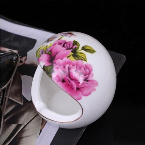 NEWYEARNEW 1piece Ceramic Ashtray Car Rose Flower Ornament Home Furnishing Decoration Valentine Gift