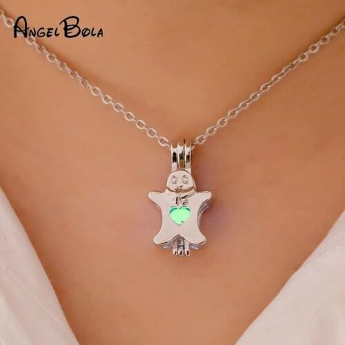 2020 New Shell Butterfly Heart Pendants Cage Fashion Natural Luminous Stone Pendant Chain Necklace Valentines Day Gift