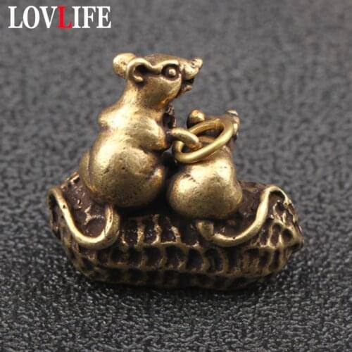 Pure Copper Peanut Rat Lucky Key Chain Pendants Jewelry Retro Brass Mother Children Mouse Keychains Keyrings Hanging Decorations