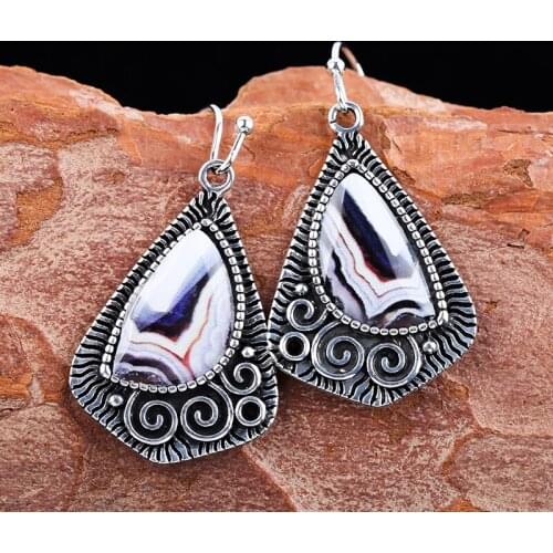 Huitan Simple Dangle Earrings for Women Ethnic Pattern Wedding Party Bridal Accessories Western Style Earrings Jewelry Wholesale
