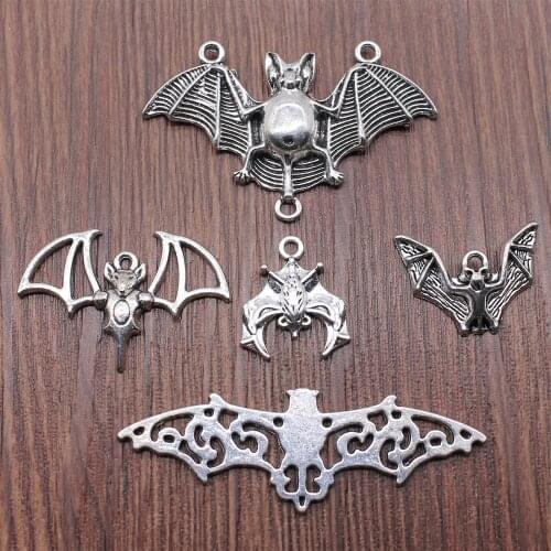 10pcs Charms Bat DIY Jewelry Findings DIY Jewelry Making Jewelry Accessories Antique Silver Color Flying Bat Charms