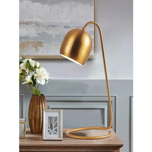 Simple modern Nordic table lamp bedroom bedside creative marriage warm decoration bedside lamp copper living room study light