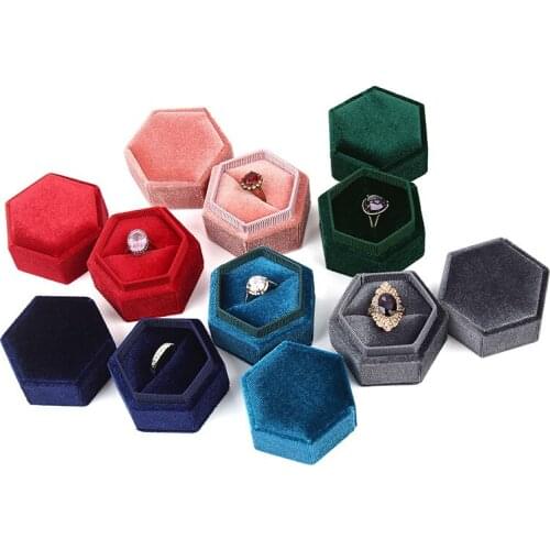 High Quality Velvet Jewelry Box Ring Pendant Box Wedding Ceremony Rings Box Jewelry Packaging Gift Boxes for Jewellery