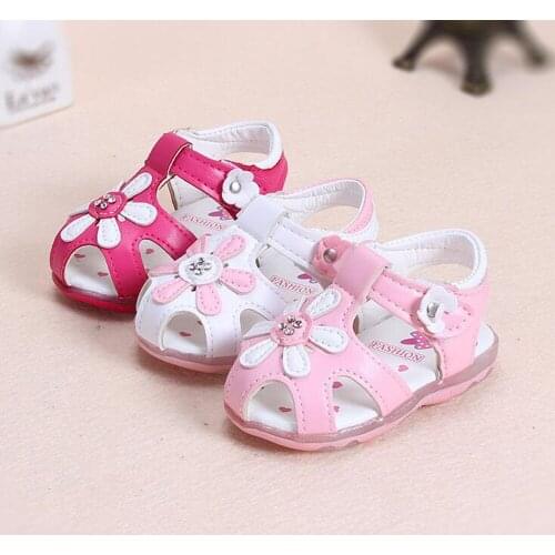 Modern New Baby Girl Shoes children Summer Sandals Lighted Sunflower Toddler PU Leather Soft Sole Sneakers SD02