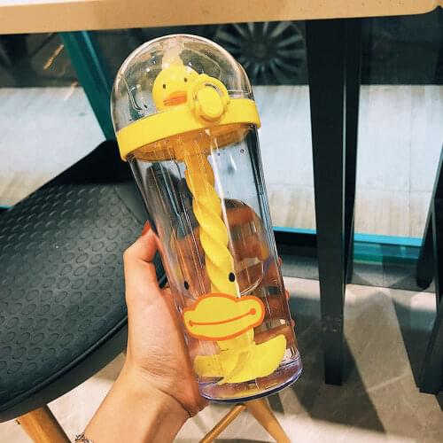 Wonderlife Creative Lovely Childrens Straw Mixing Cup Cartoon Plastic Duckling Portable Cup Water Bottle with Straw Cup