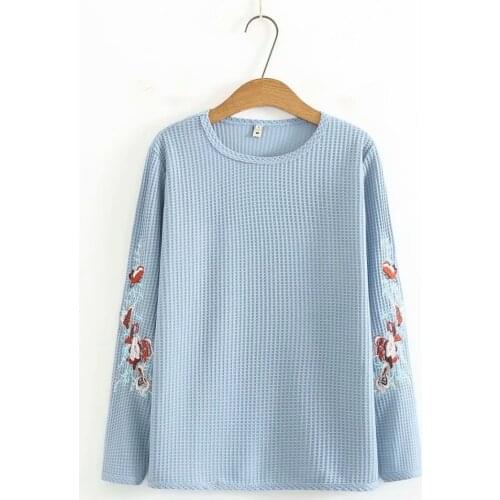 Plus size womens clothing large 2021 fashion solid color floral embroidery Womens t-shirt O-Neck long sleeve t-shirts woman