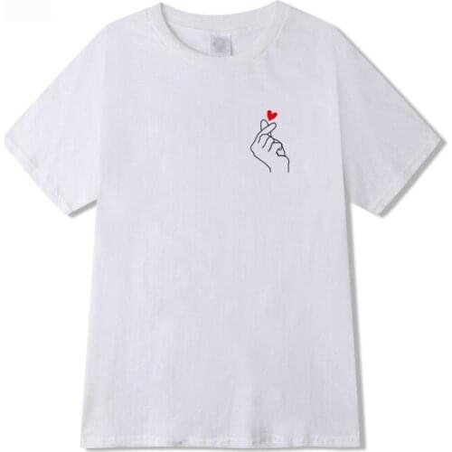 New Brand Finger Heart T Shirt lovely Summer Men Women Gesture Of Love Graphic Print Short Sleeve Tops 100% Cotton Cute T-shirts