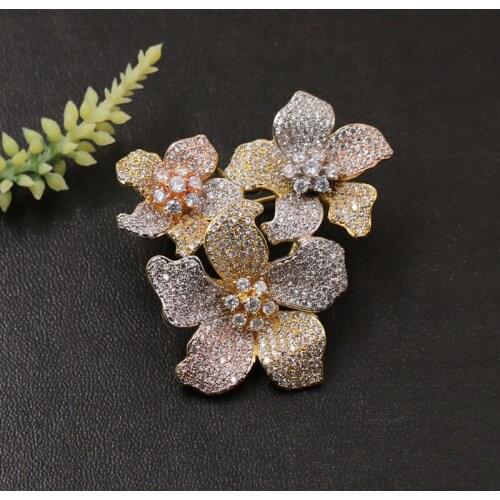 Vanifin Fashion Jewelry New arrival Fortunate Flower Brooch Pendant Dual Use for Banquet Micro Paved Luxury Bridal Gift