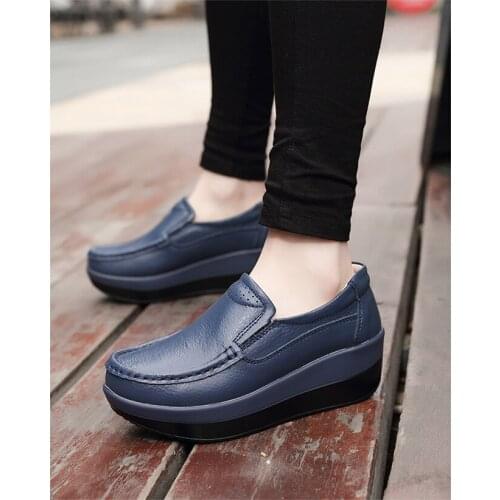 Spring Womens leather shoes Platform Shoes Casual Shoes Breathable Wedge Sneakers white Black Trainers Knitting Shoes Large siz