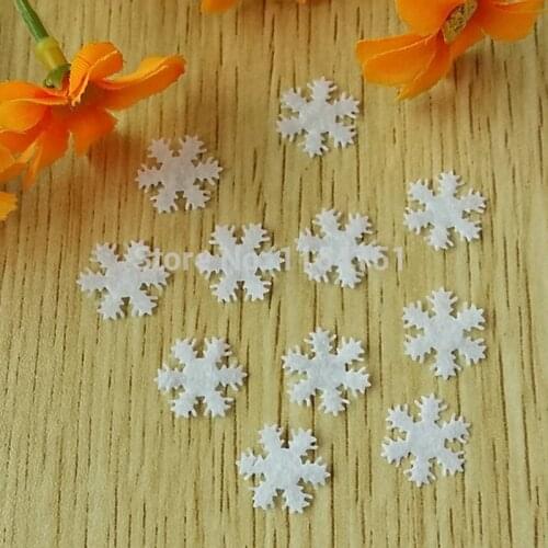200pcs/lot 15mm White Felt Snowflake Patch Non-Woven Fabric Applique Edelweiss mixed Festival Decor, DIY Works accessories
