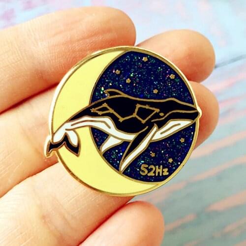 52hz Whale Album Music Enamel Brooch Pin Backpack Hat Bag Collar Lapel Pins Badges Women Mens Fashion Jewelry Accessories