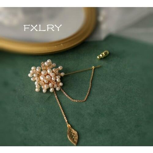 FXLRY High-end Luxury Handmade Natural Freshwater Pearl Snowflake Brooch For Women Autumn and Winter Cardigan Pin
