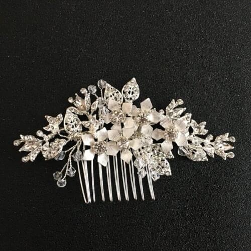 SLBRIDAL Silver Color Crystal Rhinestones Pearls Flower Wedding Jewelry Hair Comb Bridal Headpieces Hair Accessories Bridesmaids