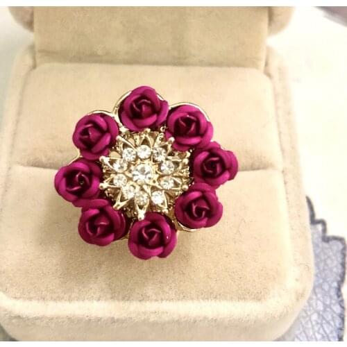 Unique Creative 8 Roses Flower AAA Zircon Ring for Women Luxury 7 Colors Style Crystals Engagement Bridal Ring Freeshipping