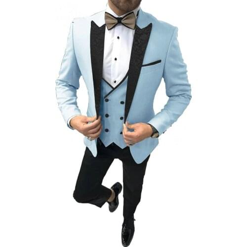 2020 Fashion Light Blue Groom Tuxedos Men wedding Suits Peaked Lapel Best Man Blazer 3 Pieces Groomsmen Evening Prom Party Suits