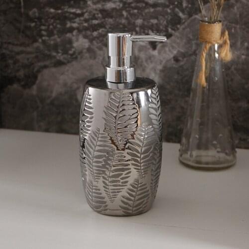 600ml Silver Pattern Ceramic Liquid Soap Dispenser Wristband Hand Dispenser Bathroom Accessories Shampoo Container Lotion Bottle