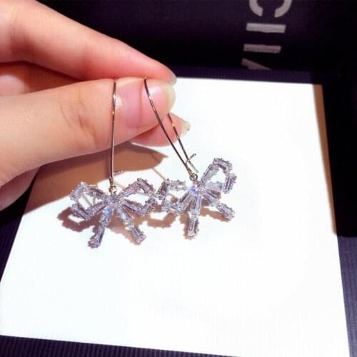 New Woman Drop Earrings High Quality Big Bowknot Shiny Rhinestone Sparking Dangle Earrings Fashion Accessories Trendy Jewelry